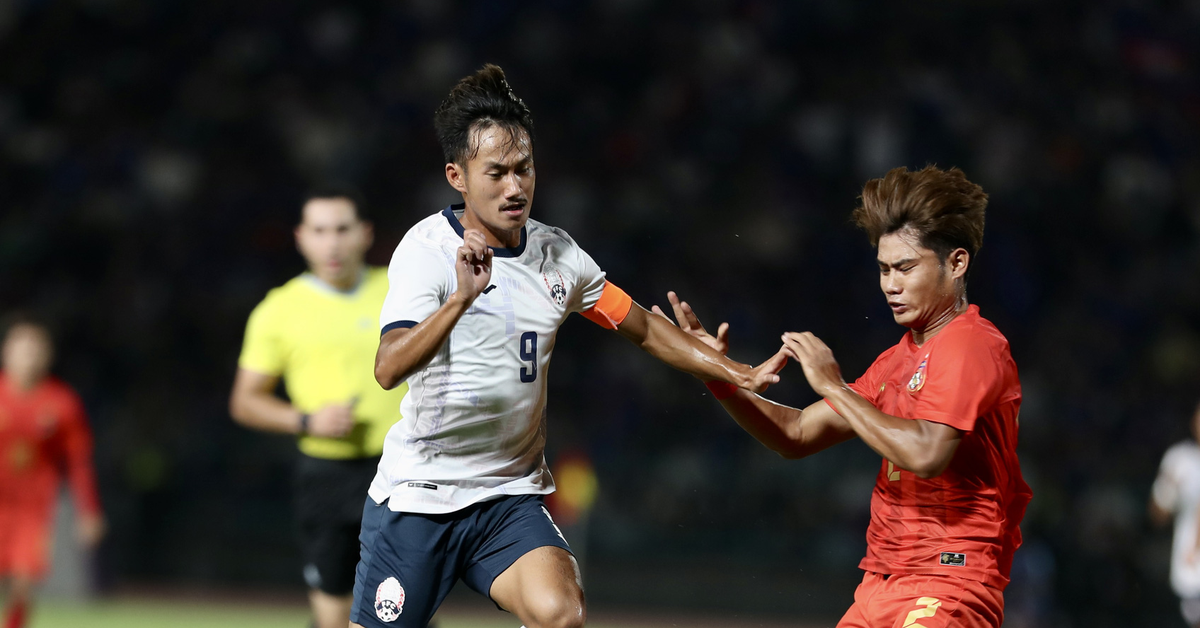 Bóng đá Campuchia bất ngờ rút khỏi SEA Games