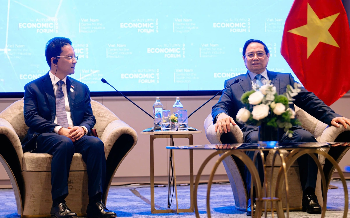 Thủ tướng đề xuất đưa Diễn đàn Kinh tế mùa thu thành sự kiện thường niên của WEF