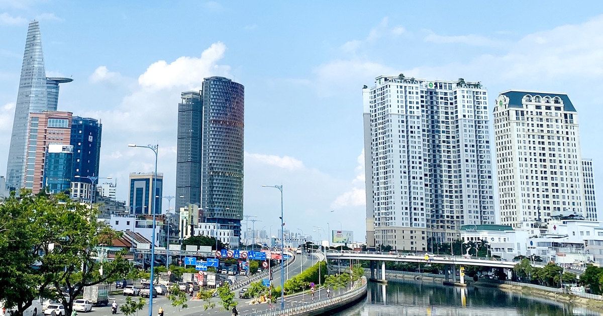 Top 10 tỉnh hút doanh nghiệp lớn 2025: Bắc Ninh bất ngờ góp mặt, ngoài TP.HCM và HN còn có tỉnh nào?