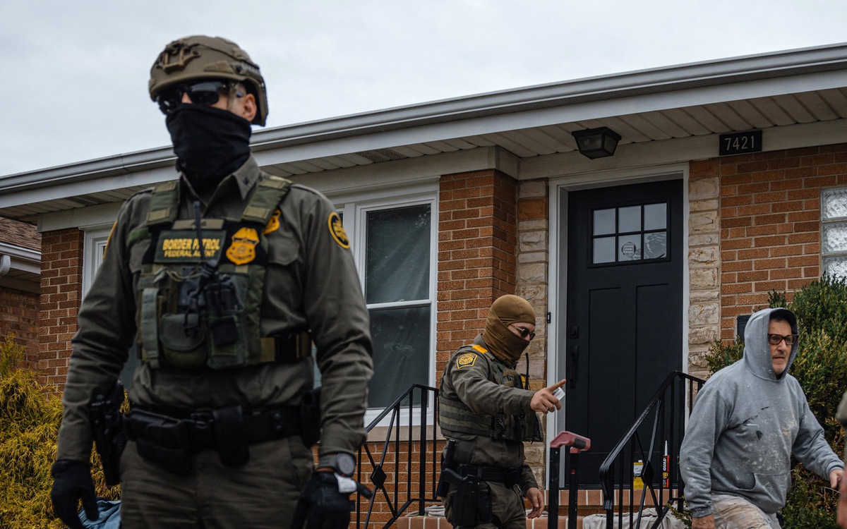 Mỹ dừng xét duyệt hồ sơ xin tị nạn trong nước