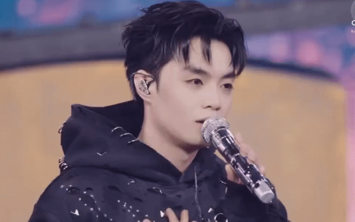 Negav khiến Trấn Thành khóc, nhưng Karik mới tỏa sáng trong Anh trai say hi