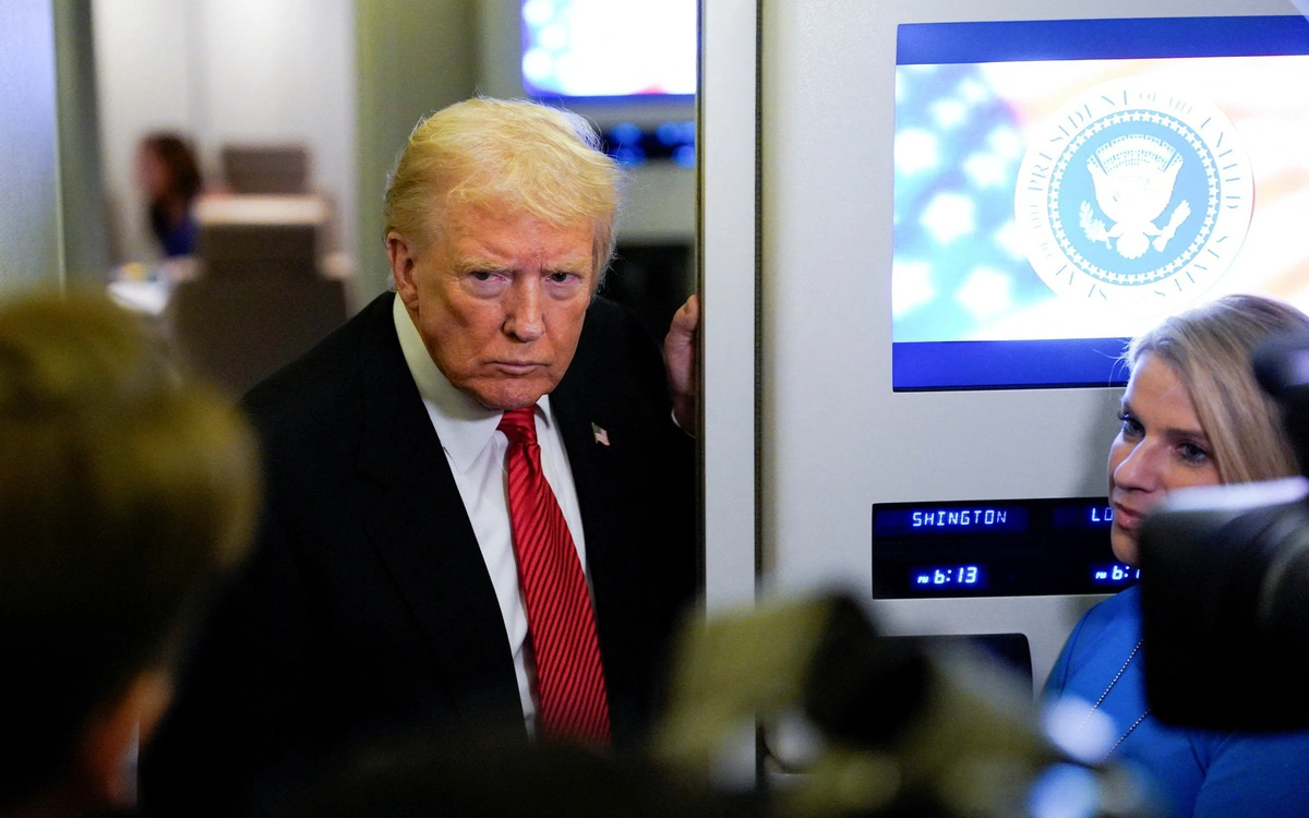 Ông Trump dọa triển khai binh sĩ trên mặt đất hoặc không kích Nigeria