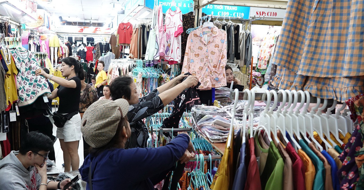 Cục Thuế gỡ vướng cho hộ kinh doanh