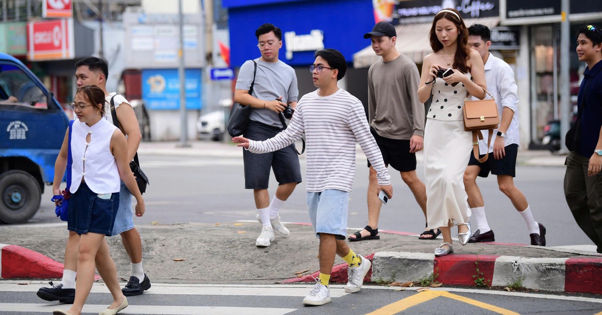 Trong 10 tháng, khách du lịch chi hơn 208.000 tỉ đồng khi đến TP.HCM