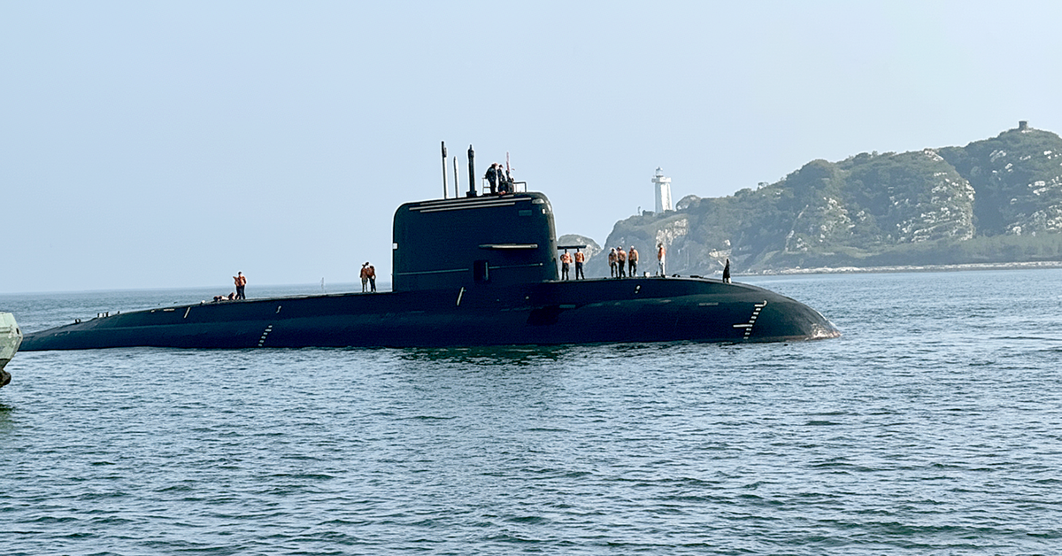 Pakistan sắp vận hành tàu ngầm Trung Quốc: Thách thức mới với Ấn Độ