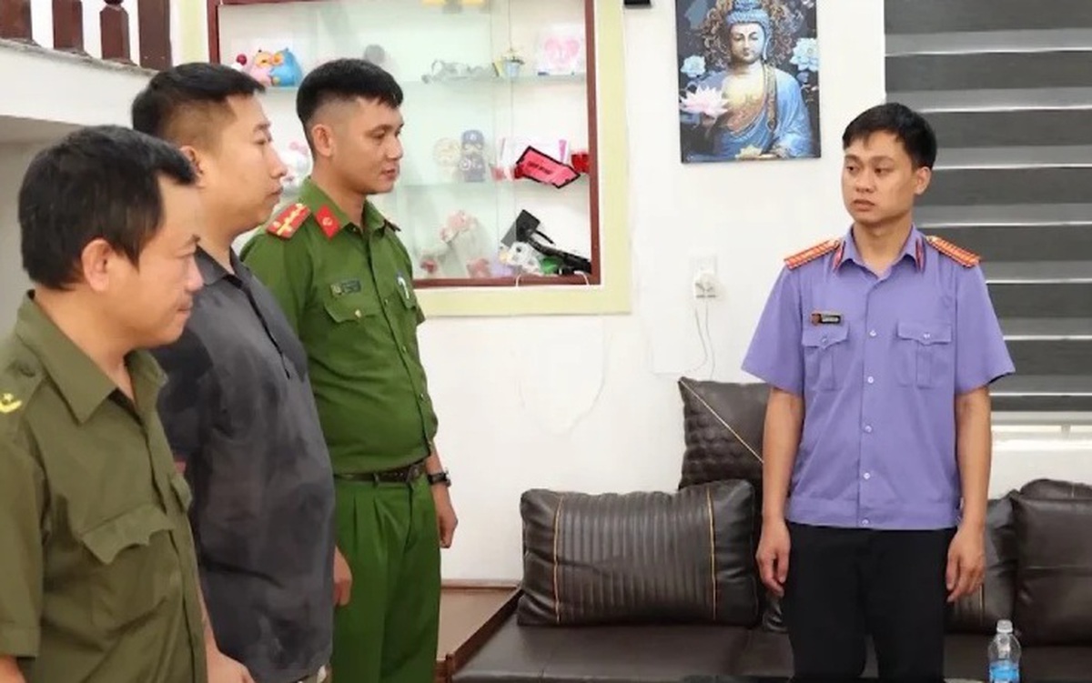 'Ngân hàng trụ điện' cho vay lãi 644%/năm, thu lợi hơn 10 tỉ đồng