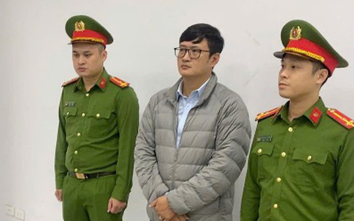 Vụ tranh chấp chỗ đỗ ô tô ở tầng hầm chung cư: Bắt trưởng ban quản trị và 5 người