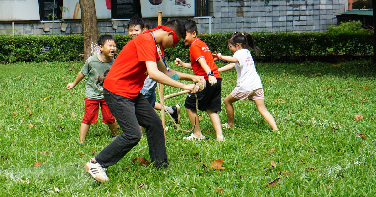 Phạt 5-10 triệu đồng nếu gây áp lực tâm lý, cưỡng ép thành viên gia đình học quá sức