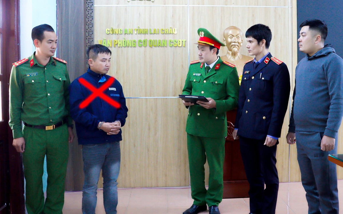 Bắt người đàn ông lừa tiền của nhiều cán bộ công an ở 16 tỉnh thành