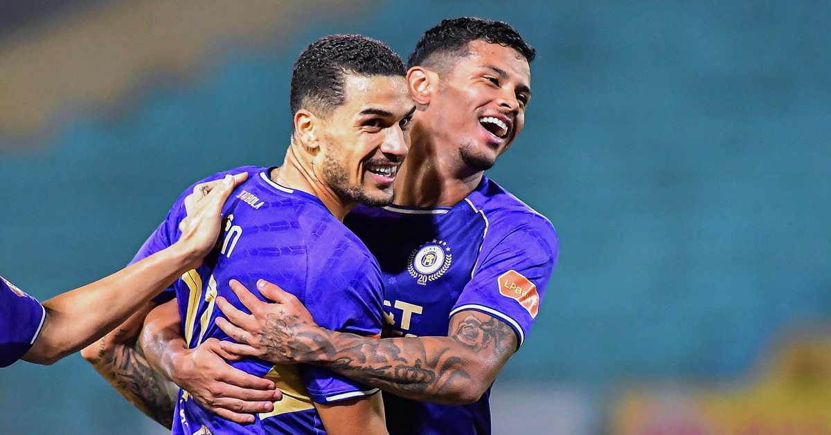 Chốt 23 cầu thủ, HLV Kim Sang Sik chưa vội gọi Đỗ Hoàng Hên lên tuyển Việt Nam