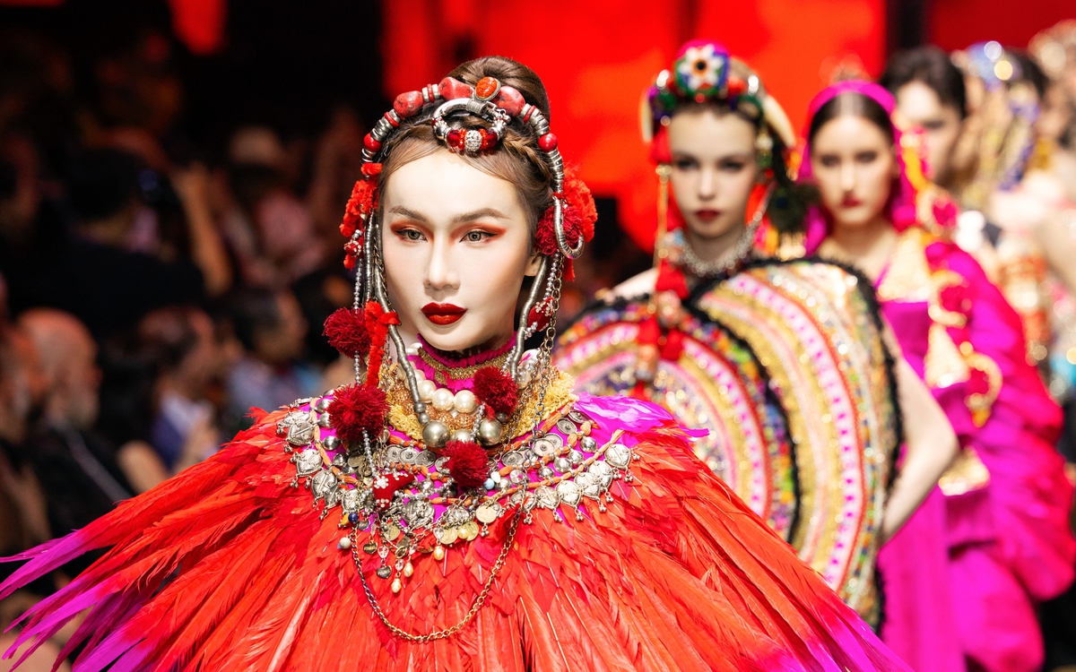 9 nhà thiết kế quốc tế đến Việt Nam trình diễn thời trang