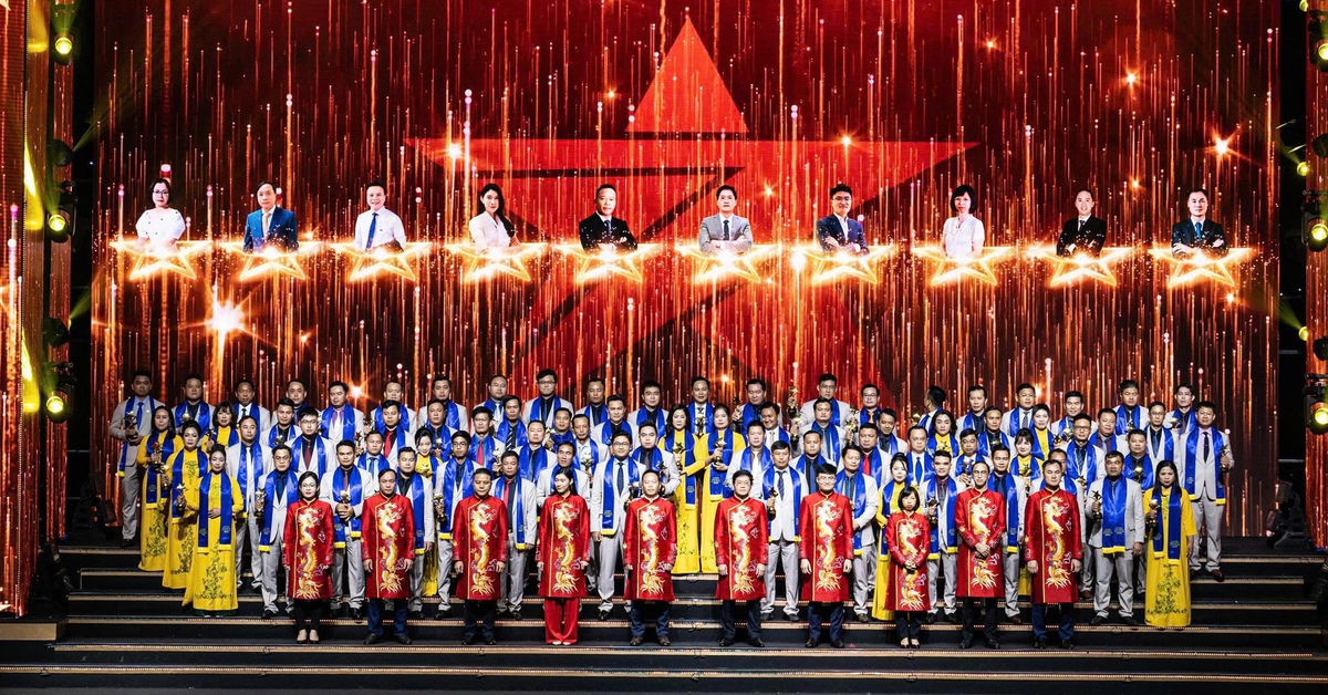 Giải thưởng Sao Đỏ vinh danh doanh nhân trẻ xuất sắc