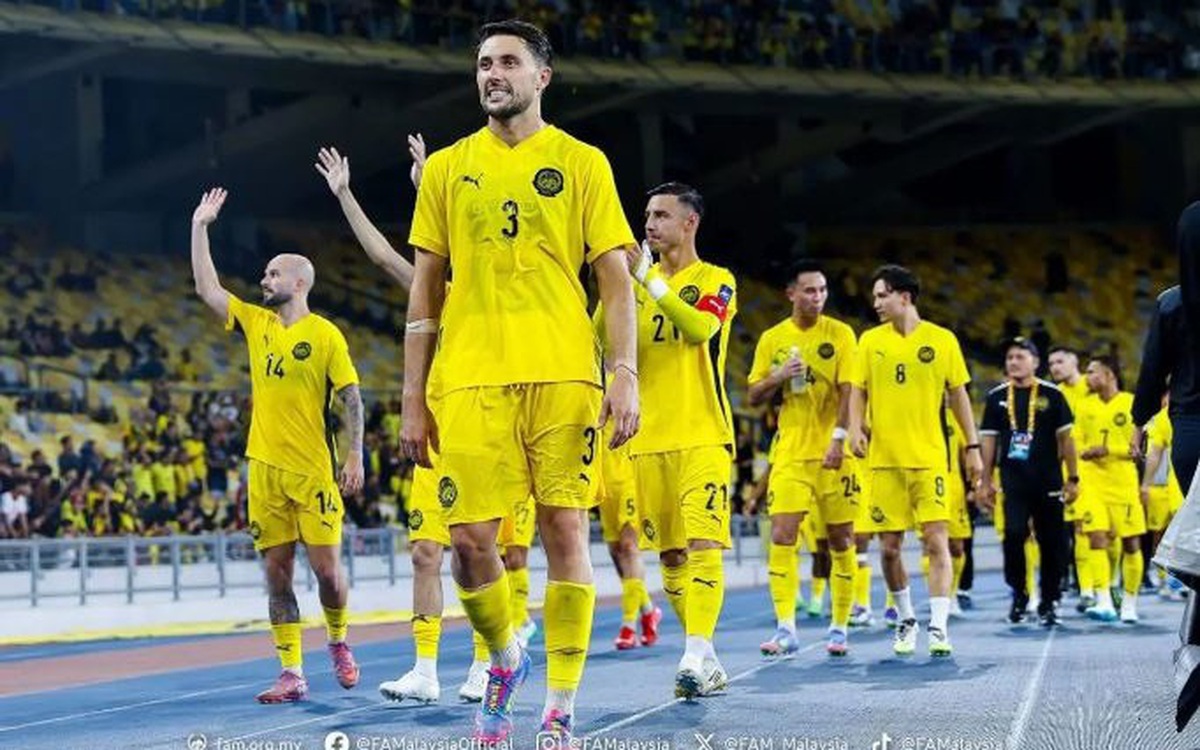 Tuyển Malaysia bị cổ động viên nhà 'tẩy chay'
