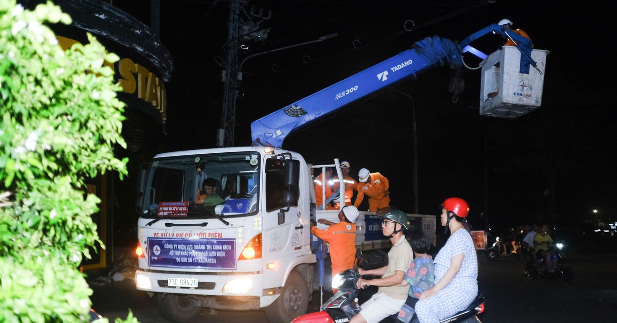 Ngành điện tăng viện thêm 1.000 kỹ sư, công nhân khắc phục lưới điện tại Gia Lai, Đắk Lắk