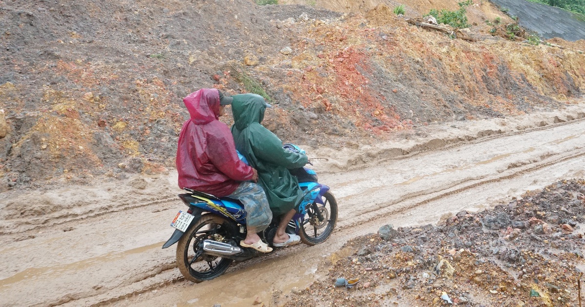 Cao tốc La Sơn - Hòa Liên thông xe một làn từ ngày 10-11, còn cấm những loại xe nào?