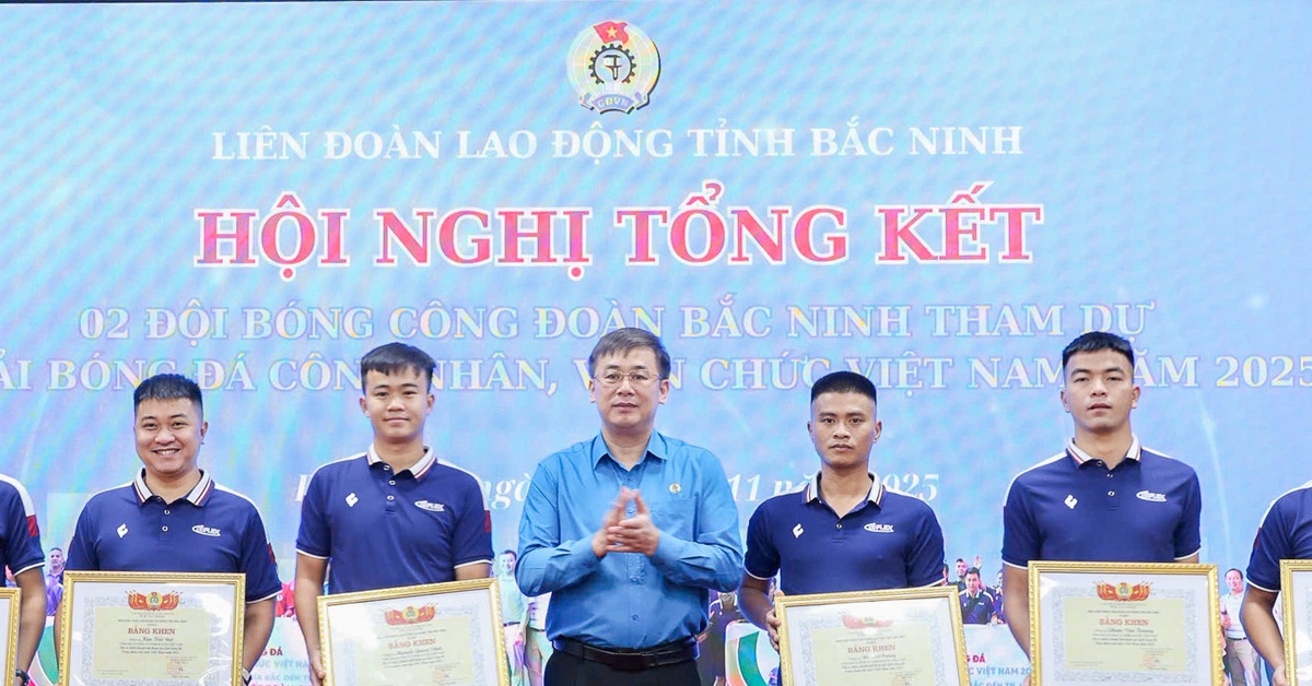 Bắc Ninh vinh danh hai đội tham dự Giải bóng đá công nhân, viên chức Việt Nam 2025