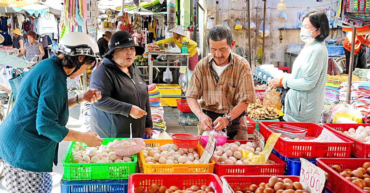 Cần giảm gánh nặng thuế cho hộ kinh doanh