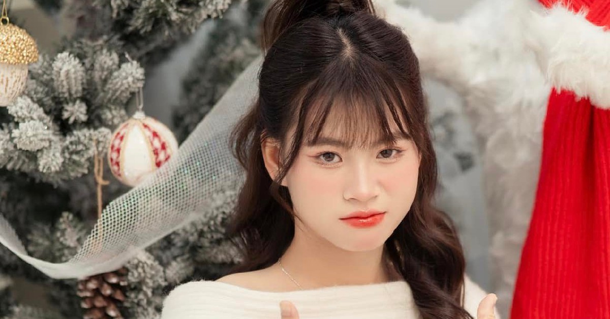 Hot girl bóng đá nữ Việt Nam chia tay SEA Games 33