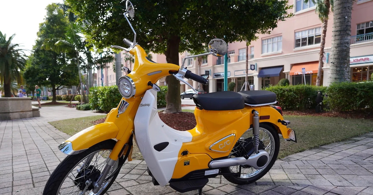 Xe máy điện trông như Honda Super Cub với giá ngang Honda Lead