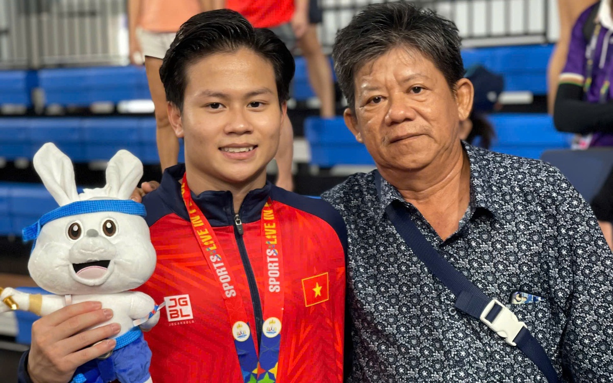 Nhà vô địch SEA Games rơi lệ dành tặng HCV cho người cha quá cố