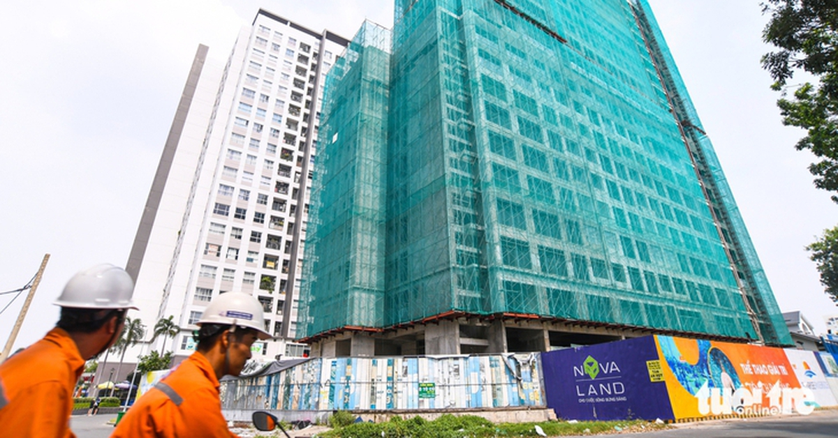 Novaland, Địa ốc Hoàng Quân muốn phát hành cổ phiếu để hoán đổi nợ, điều gì đang xảy ra?