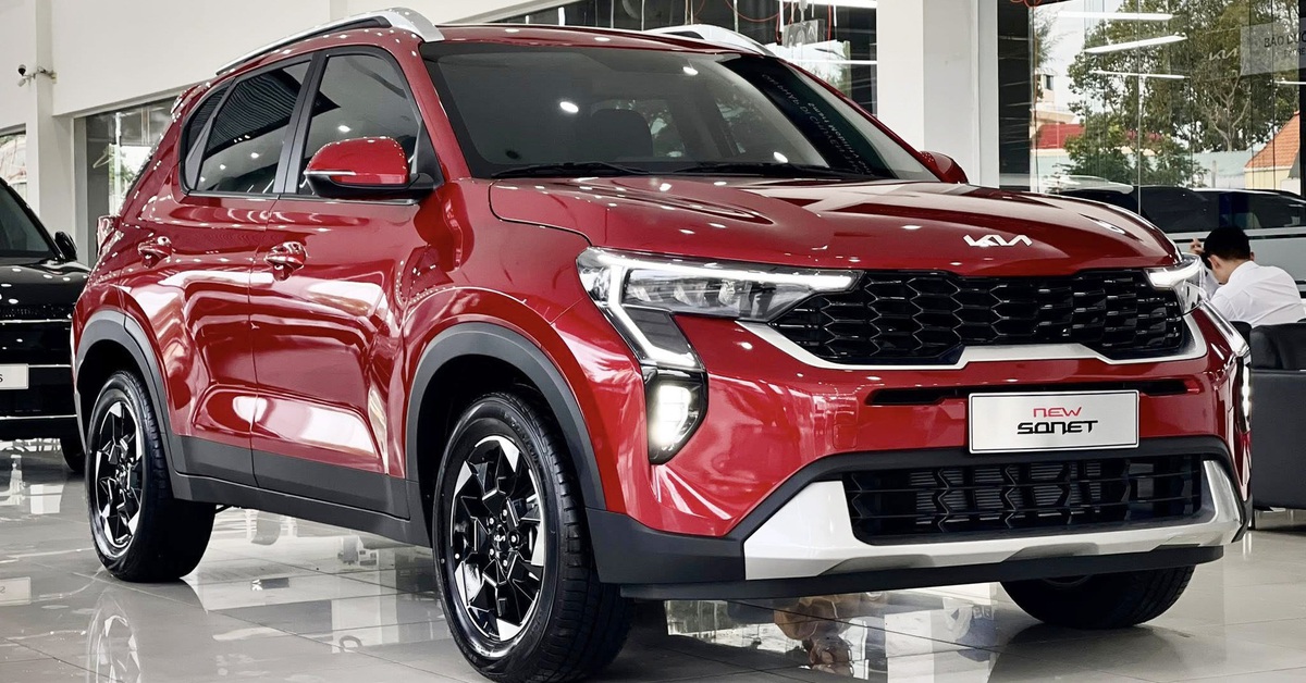 Tin tức giá xe: Hàng loạt SUV cỡ nhỏ đua giảm giá, có mẫu tiệm cận Hyundai i10