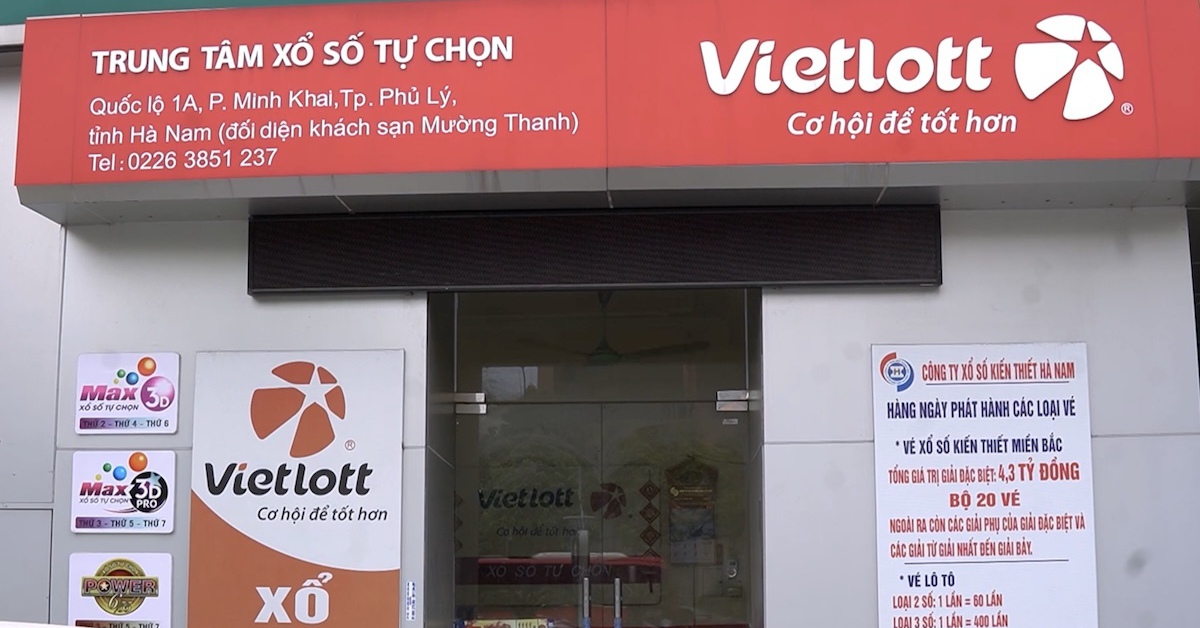 Điểm bán vé số đắc địa ở Ninh Bình