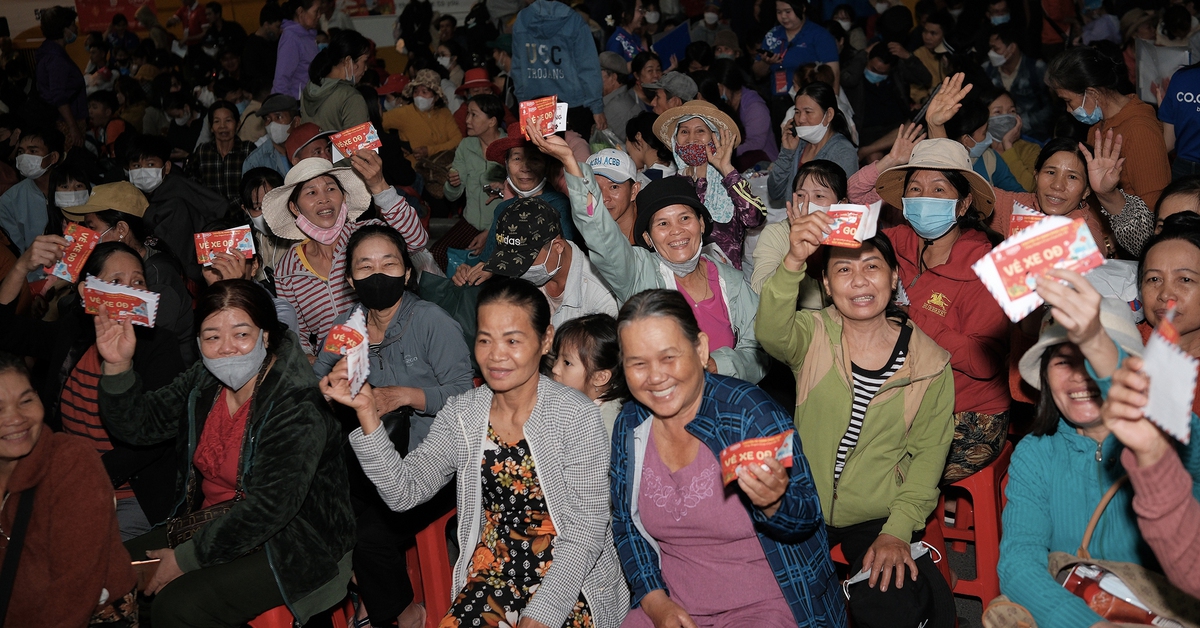 'Chuyến xe hạnh phúc' 0 đồng bước vào mùa thứ tư