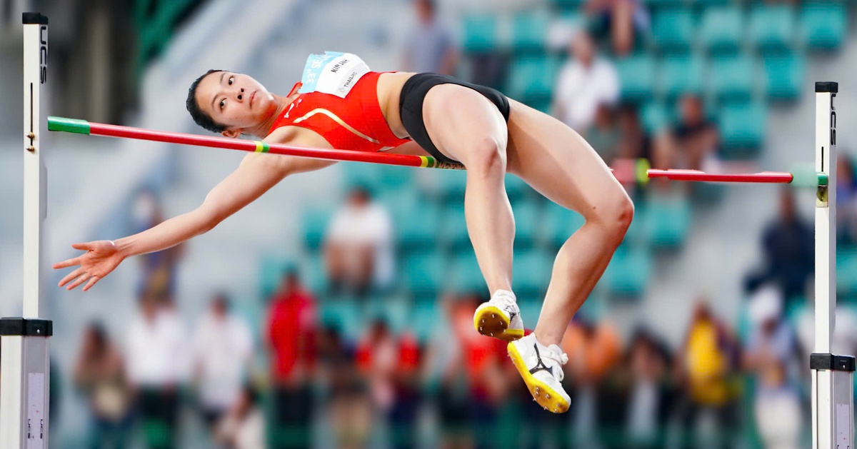 Cô gái 19 tuổi Việt Nam gây sửng sốt khi đạt thành tích khó tin suốt 14 năm của SEA Games