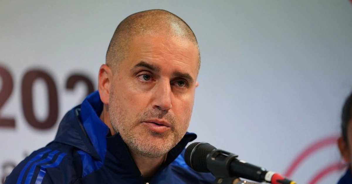 HLV Philippines: Đá với tuyển nữ Việt Nam rất khó