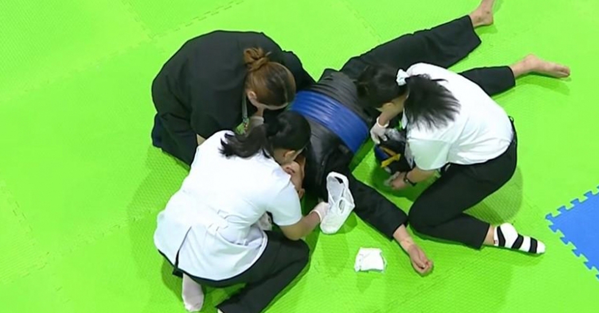 Truyền thông Thái Lan: VĐV Việt Nam yếu hơn, giả bất tỉnh để được xử thắng