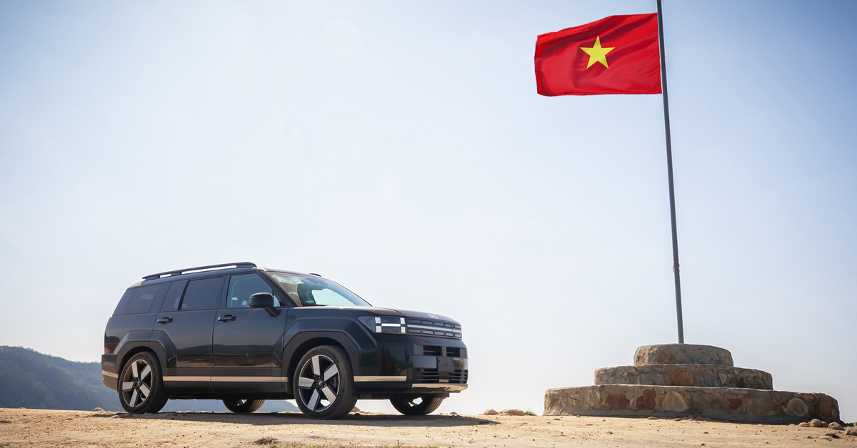 'Hyundai Santa Fe Hybrid bớt bồng bềnh, nhưng đừng kỳ vọng quá nhiều về tiết kiệm nhiên liệu'