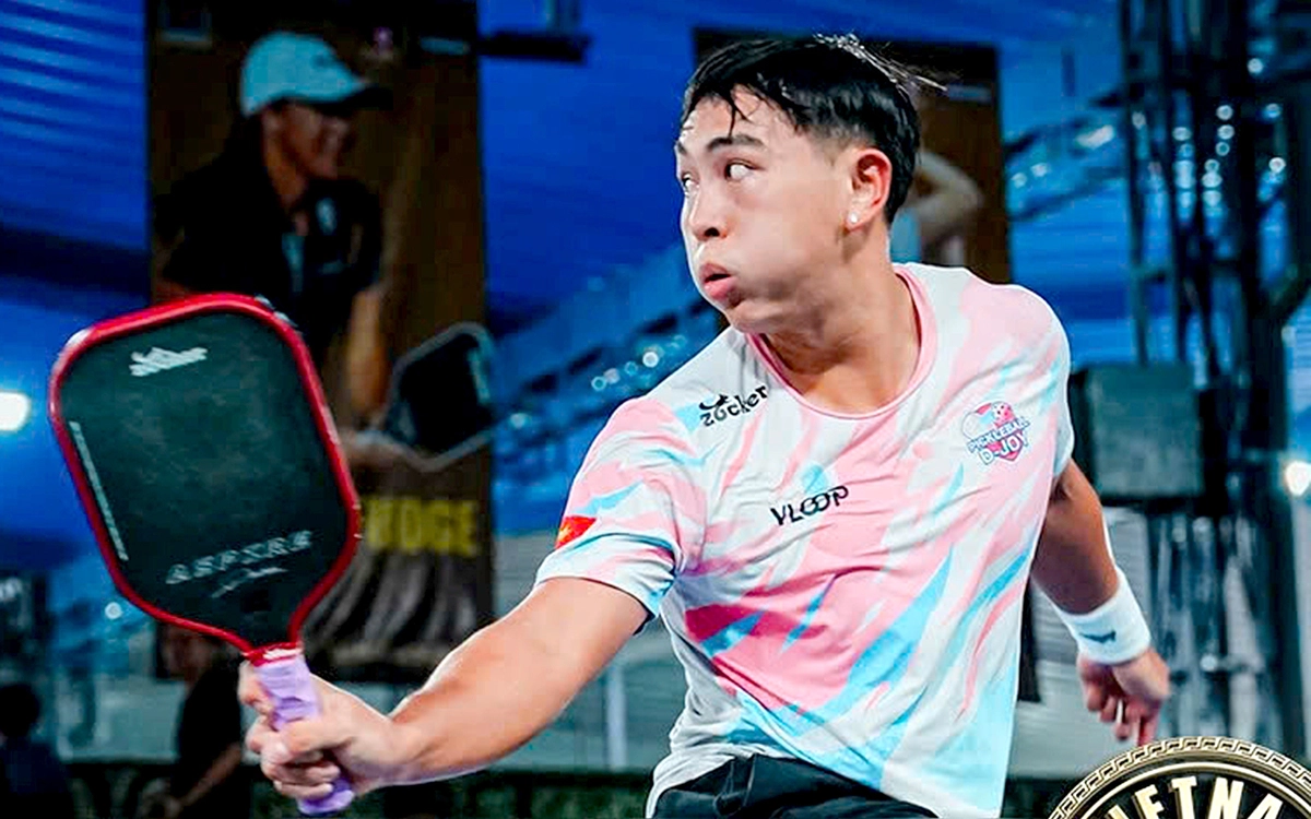 Hành động đẹp của Phúc Huỳnh trước khi sang Ấn Độ đánh pickleball với Quang Dương