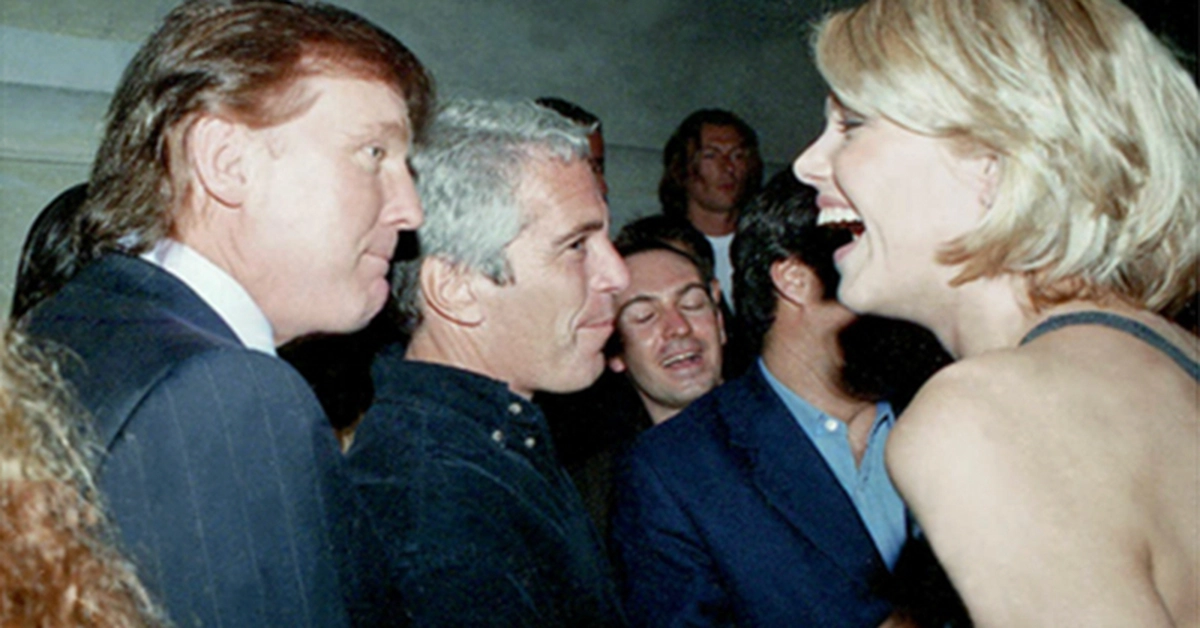 Xuất hiện video giả về ông Trump và ông Epstein khi vụ hồ sơ Epstein nóng  lên - Tuổi Trẻ Online