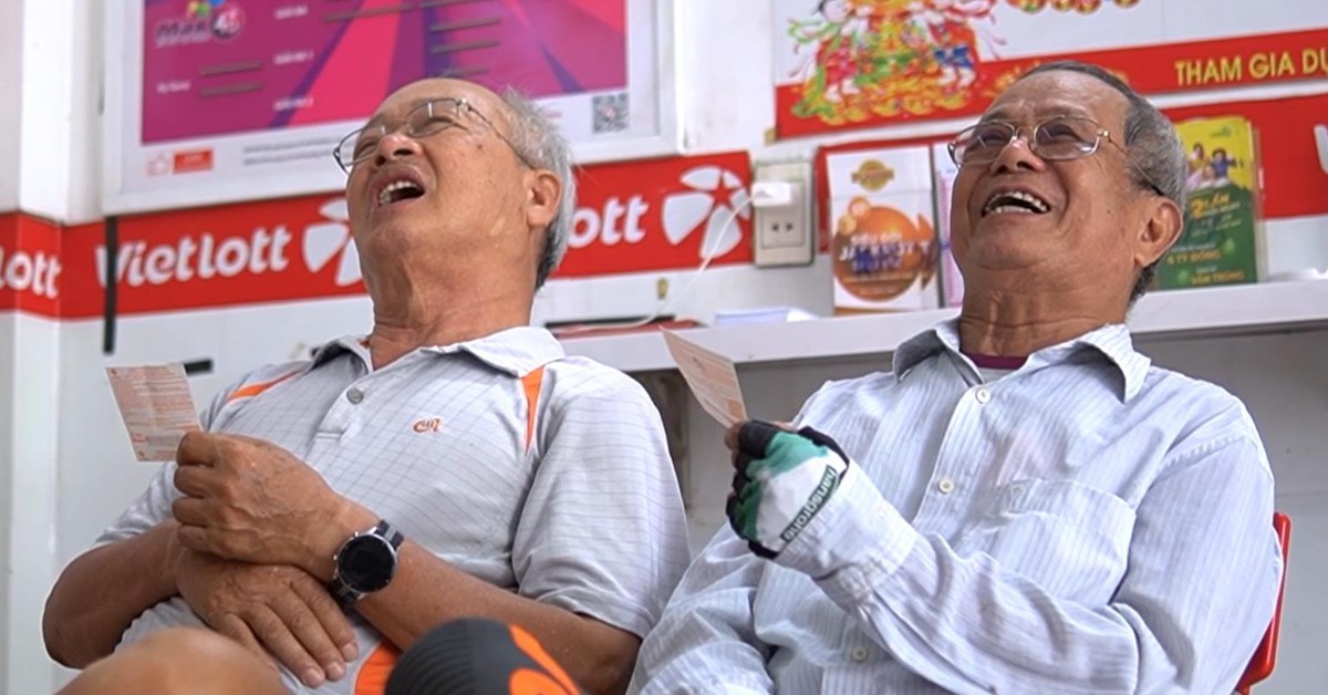 Điểm bán vé số trúng ở Thanh Hóa: “Quan trọng là cảm xúc khách hàng”