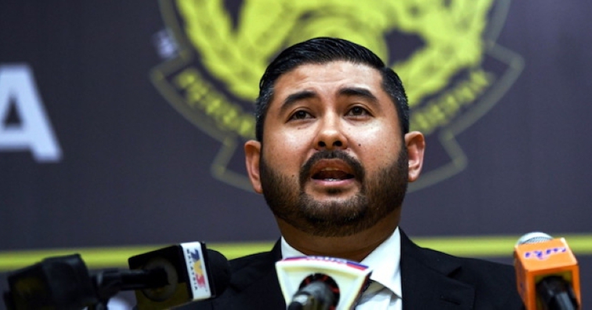 Bóng đá Malaysia nhận loạt tin sốc, bỗng nhiên... hết sạch tiền