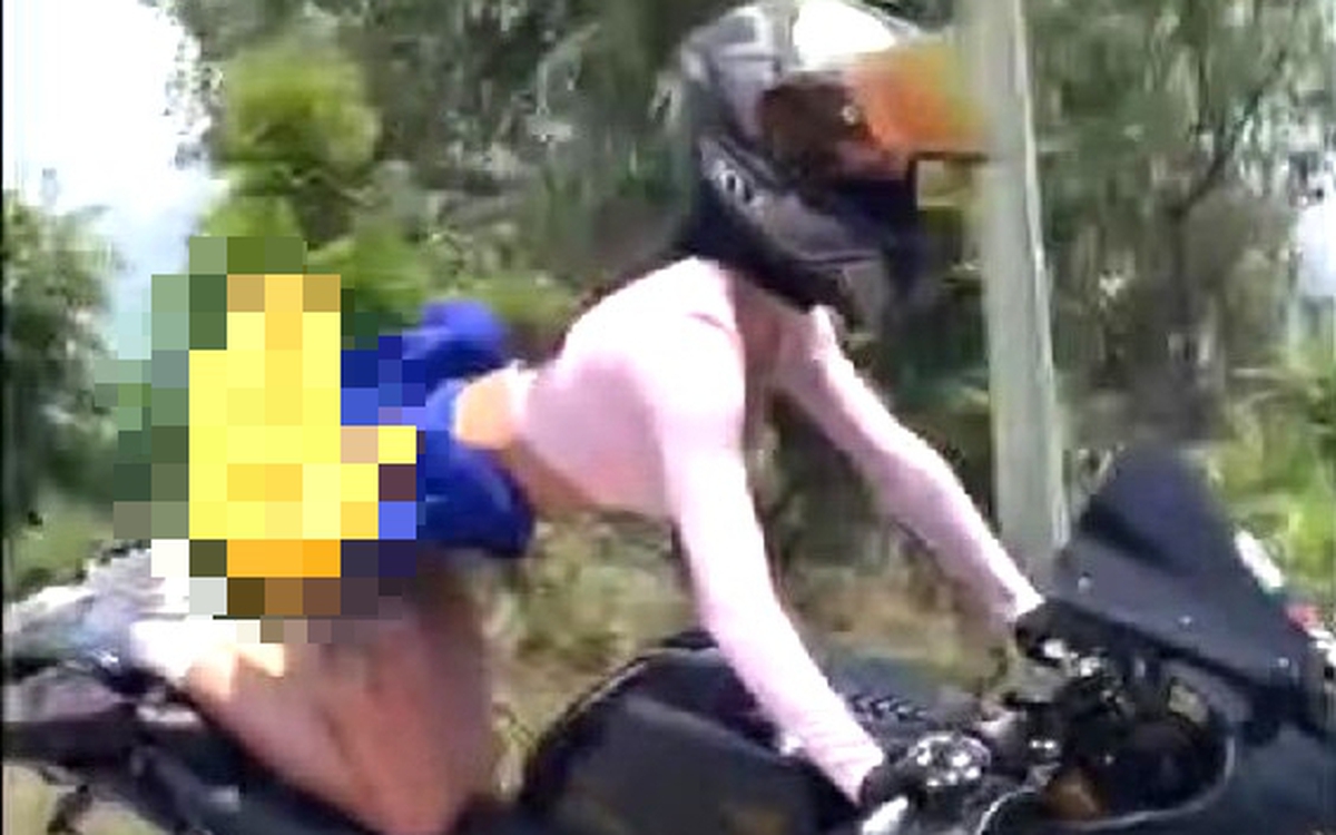 Consider criminal handling of the case of Russian women 'performing' on motorbike saddles in Khanh Hoa