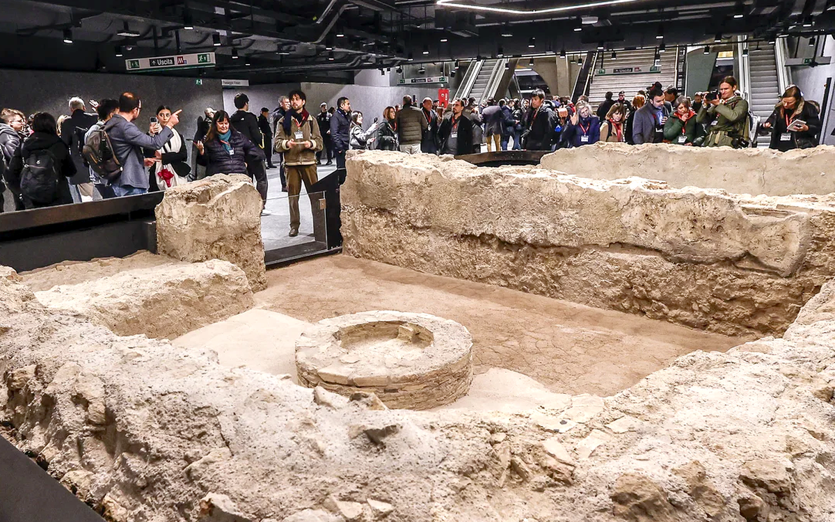 Suddenly the metro station became a museum