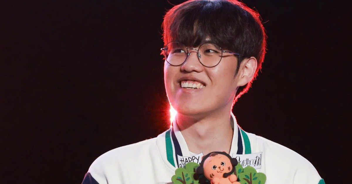 Khán giả hò reo 6 tiếng trong buổi fan meeting của T1 tại Hà Nội