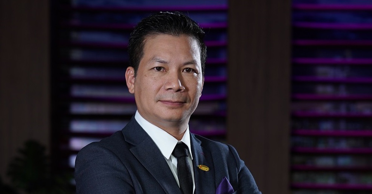 Diễn biến bất ngờ cổ phiếu Cen Land sau khi Shark Hưng lên tiếng về tin đồn