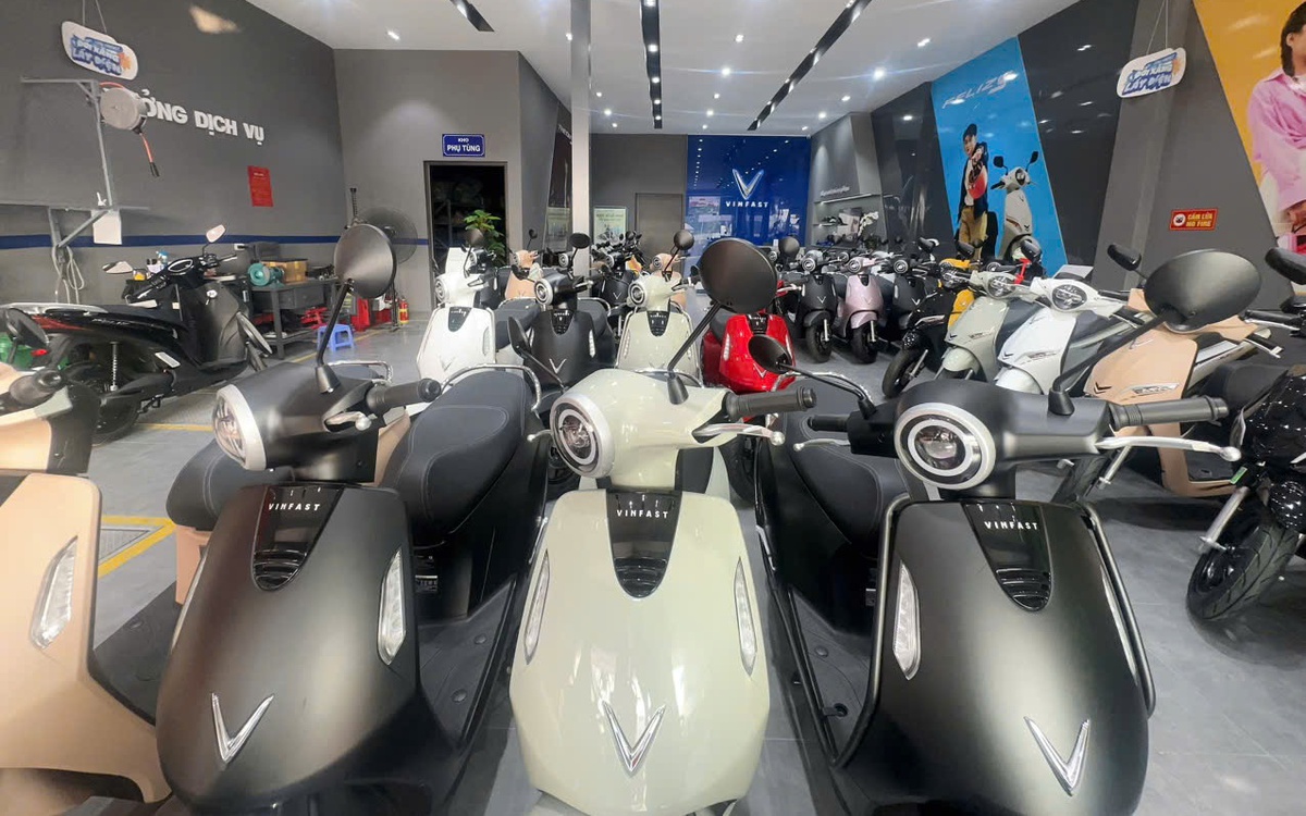 Loạt xe máy phổ thông đổ bộ Việt Nam năm 2025: Có 'ông lớn' tung cả xăng - điện ở nhiều phân khúc