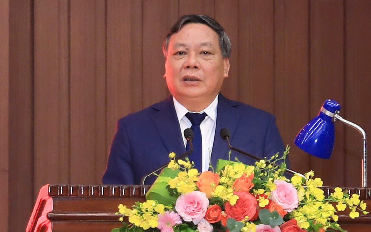 Hà Nội điều động loạt cán bộ sở, ngành, địa phương nhận nhiệm vụ mới