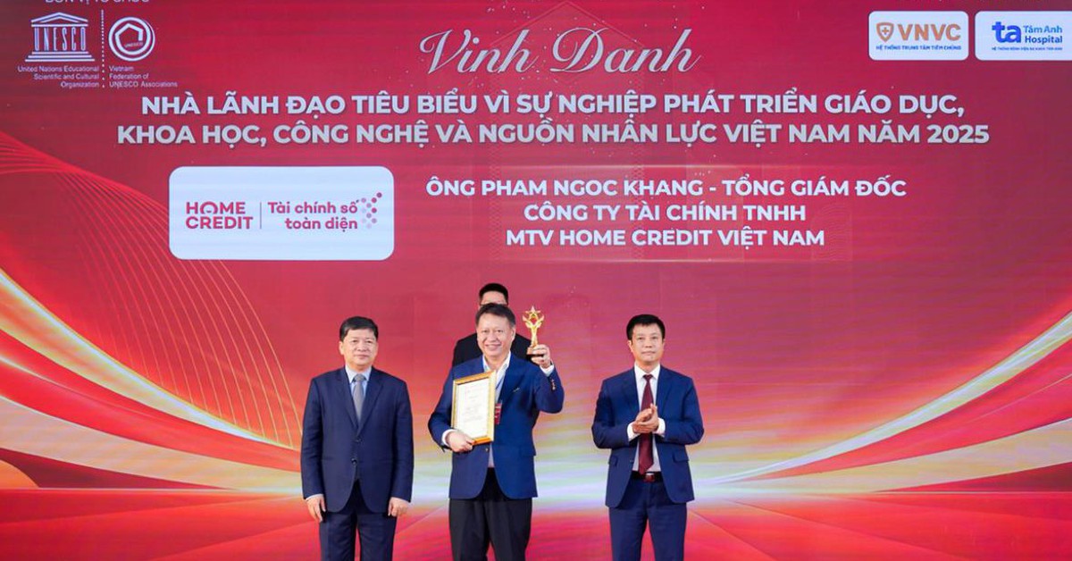 Home Credit vào Top 10 đơn vị tiêu biểu về khoa học, công nghệ