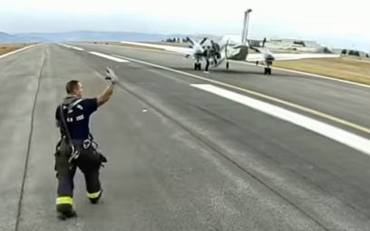 Lần đầu trong lịch sử, máy bay tự động hạ cánh khi gặp sự cố trên không