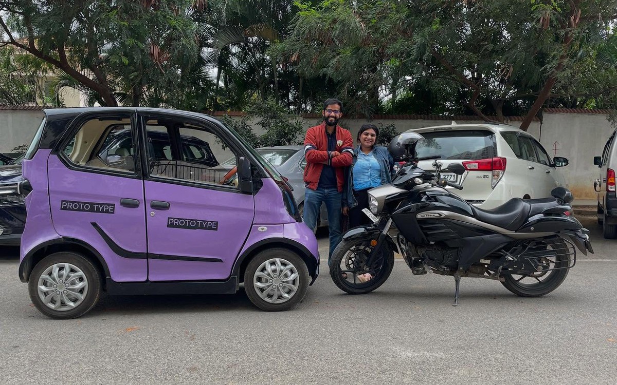 Ô tô điện mini giá chỉ ngang Honda SH Mode, chiếm chỗ đỗ như xe máy