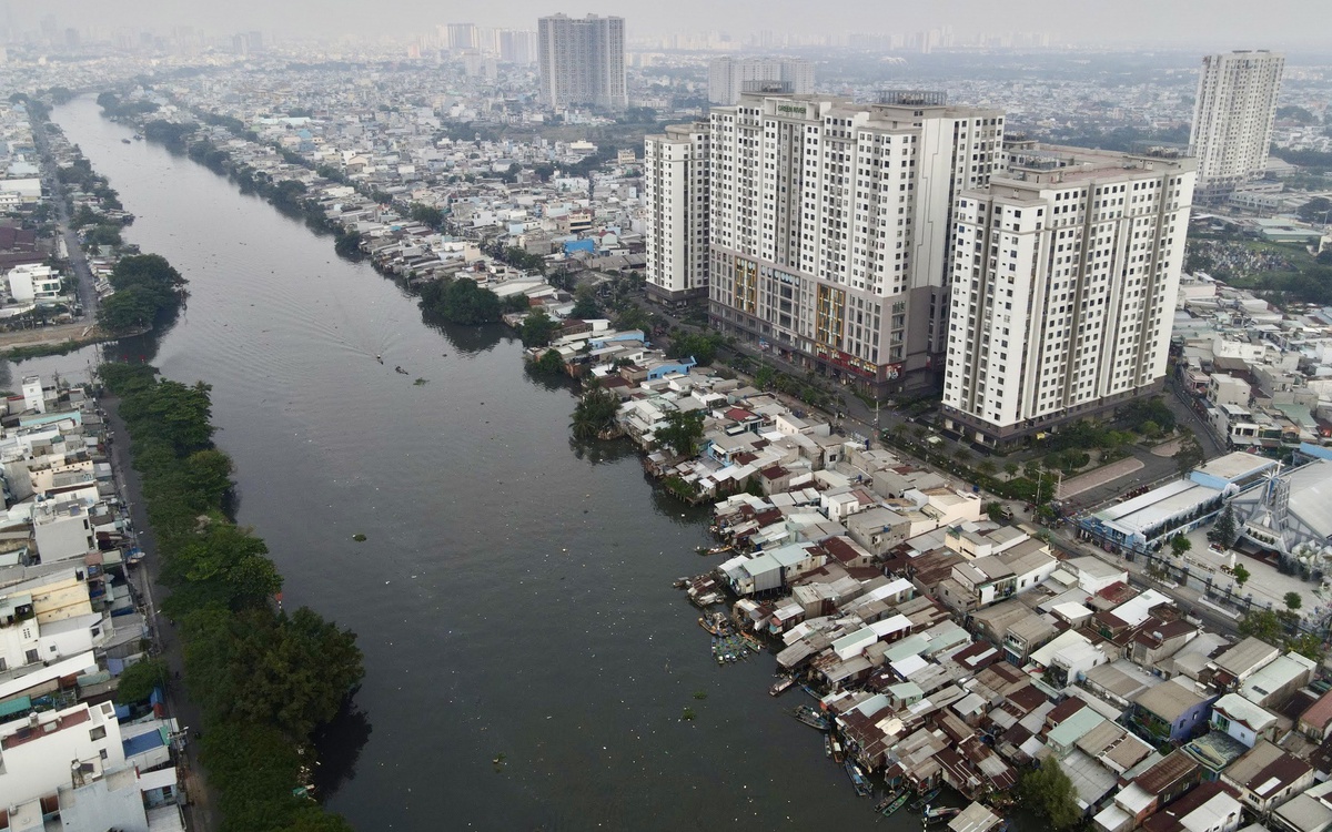 TP.HCM tính bồi thường hơn 156.000 tỉ đồng di dời 20.000 nhà ven kênh rạch đến 2030