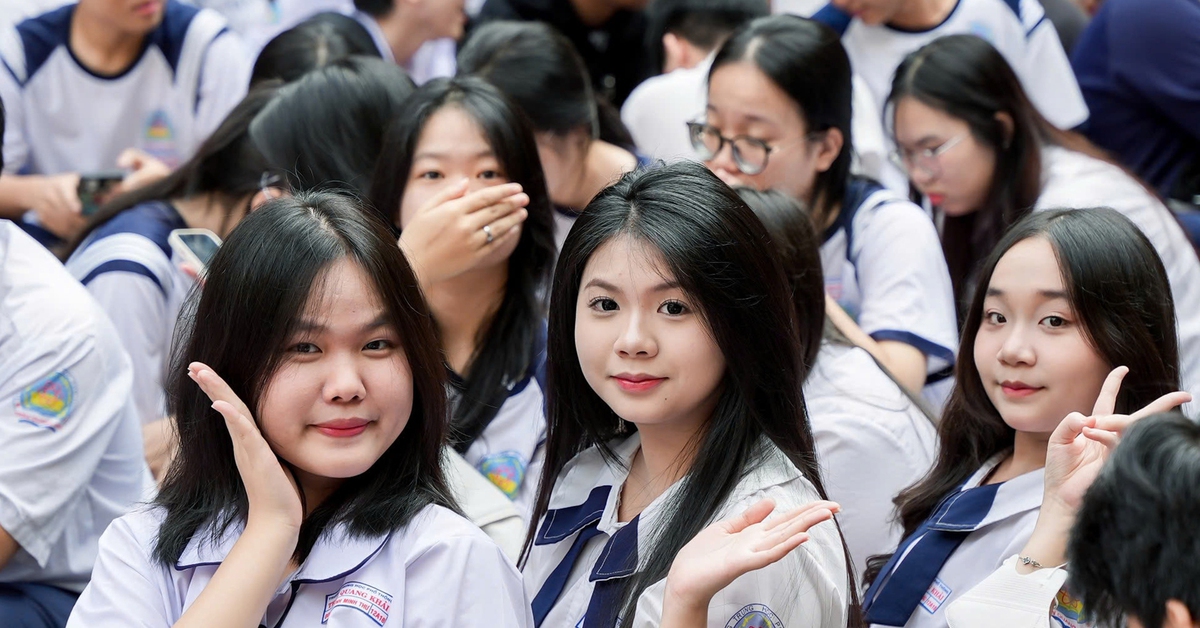 Tuyển sinh 2026: Nhiều trường ngưng tuyển khối A, C