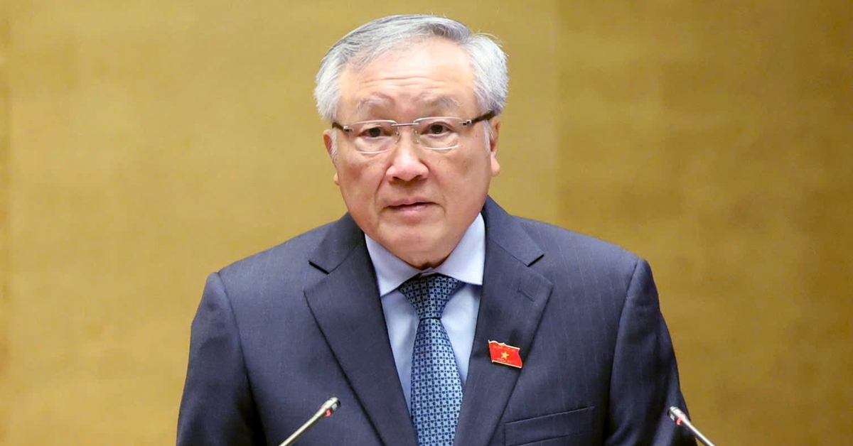 Phó thủ tướng Nguyễn Hòa Bình: Biên chế công chức giảm hơn 5%, gần 150.000 người nghỉ việc