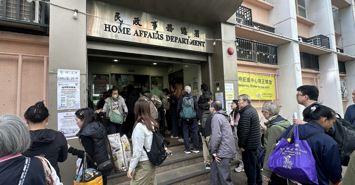 Hong Kong bác tin đồn về nơi ở tạm nhếch nhác, thiếu thốn cho nạn nhân vụ cháy