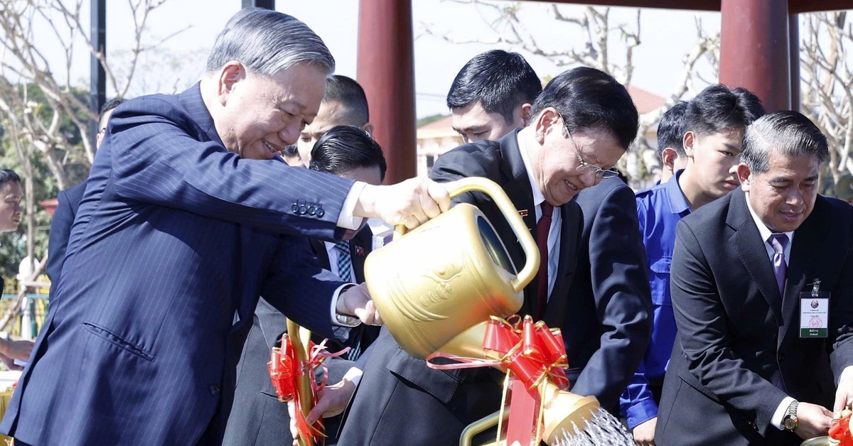 Tầm quan trọng của sự gắn kết chiến lược Việt - Lào